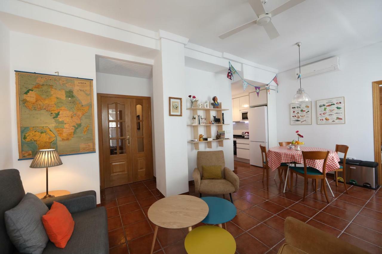 Cozy Apartment City Hall Alicante Exterior photo